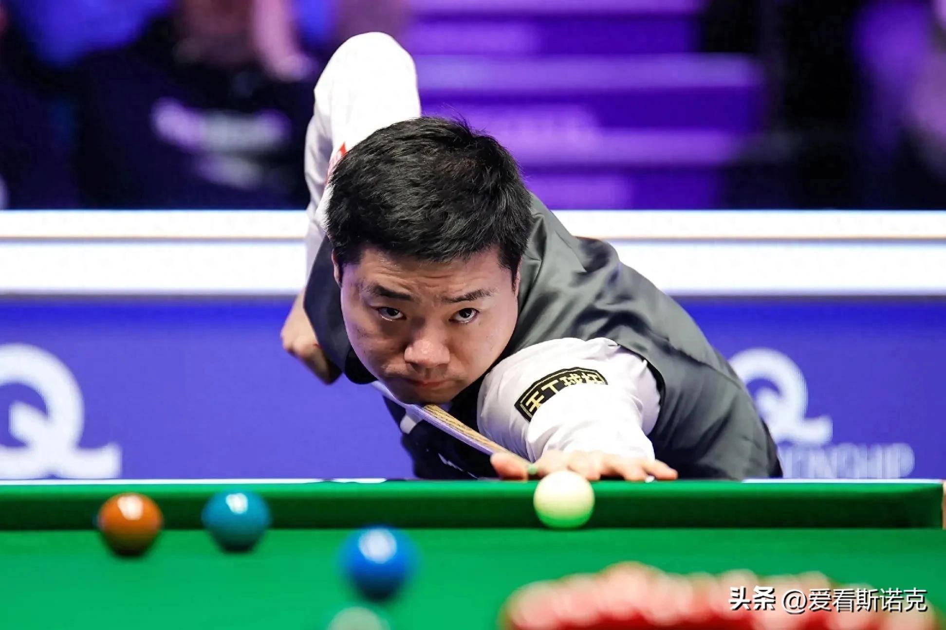 表现出色 表现出色