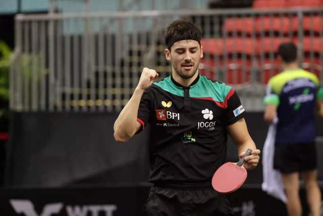 够在场上拥 够在场上拥