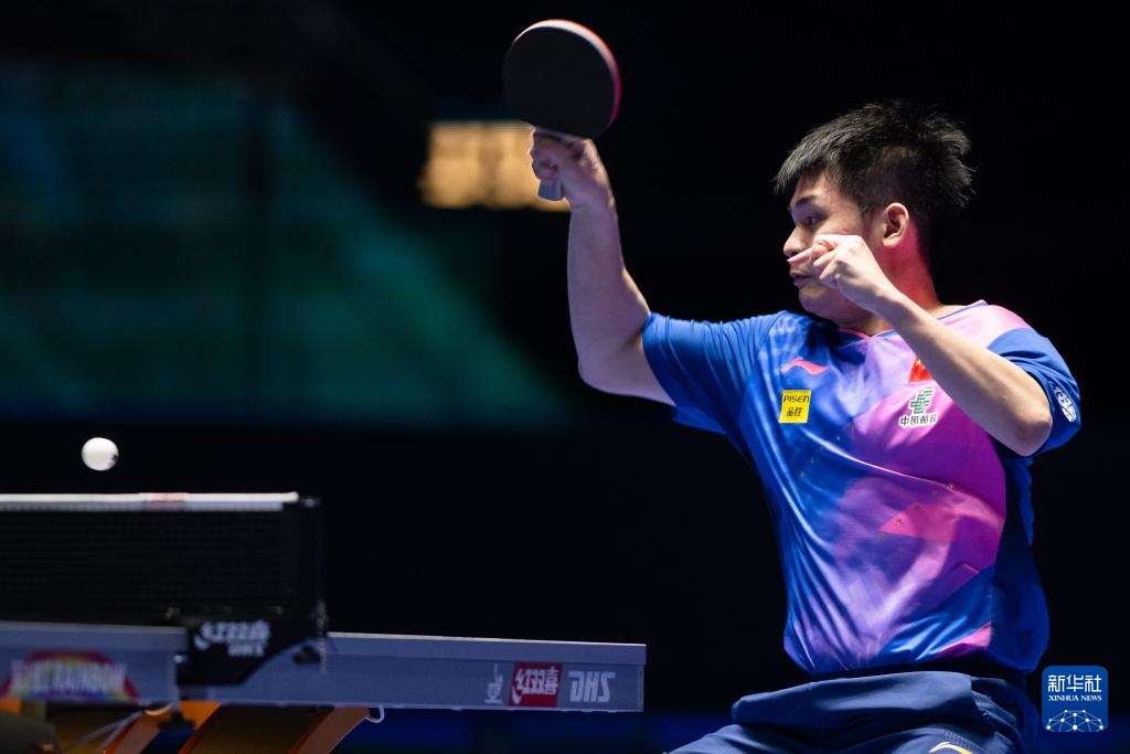 是否应该向 是否应该向