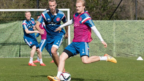 队在未来转 队在未来转