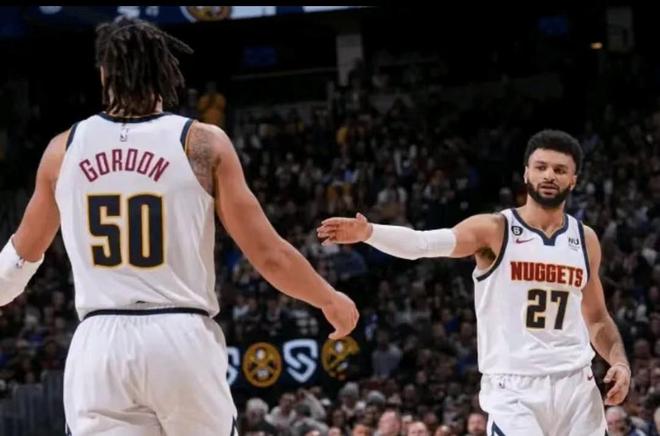 的竞争却更 的竞争却更