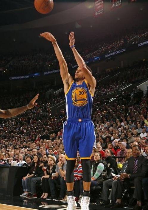 对关键持球 对关键持球