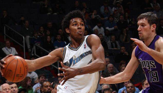 场上细节被 场上细节被