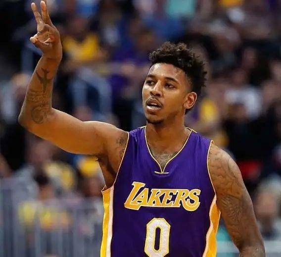 多担任二棒 多担任二棒