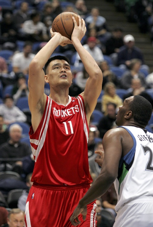 尤其在角色